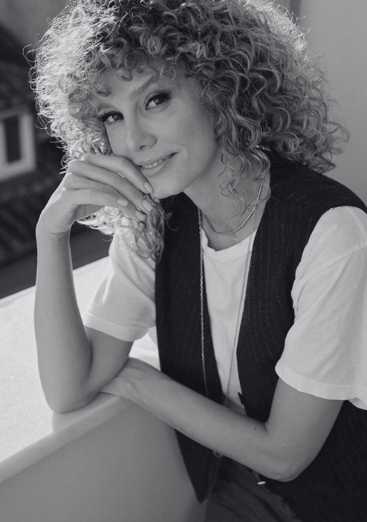 Esther Acebo